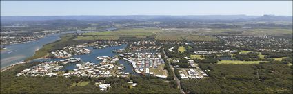 Twin Waters 2013 - QLD (PBH4 00 15291)